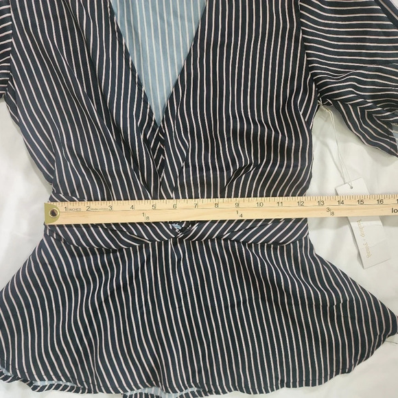 NWT Bishop Young Striped Casual Short Sleeve Womens Blouse XS - Picture 4 of 12